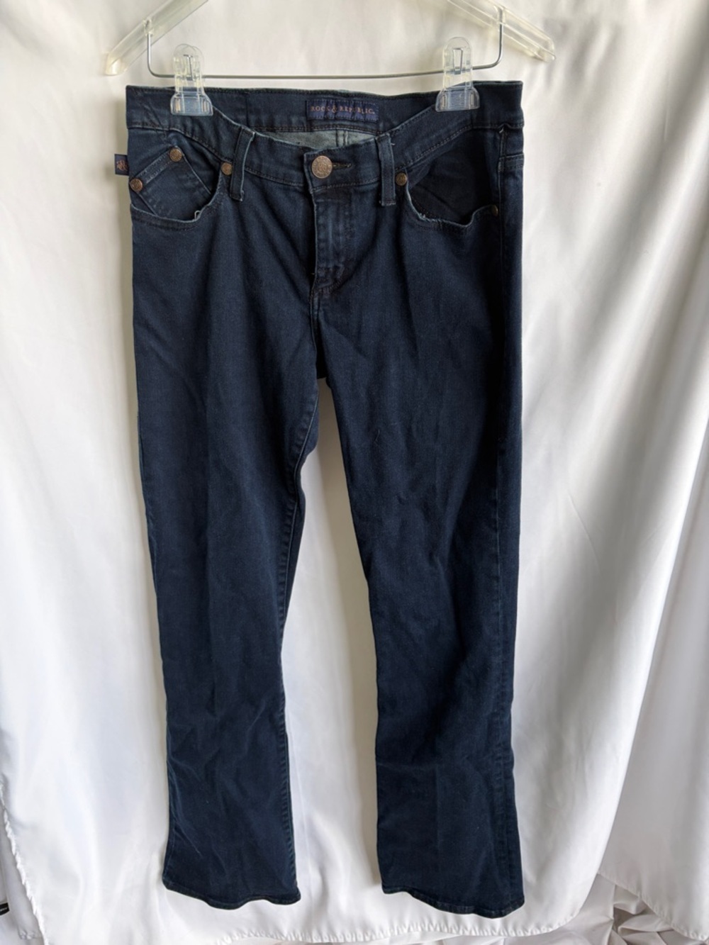 Rock & Republic Kasandra Mid Rise Bootcut Jeans 10 Dark Wash, EUC, 32” inseam